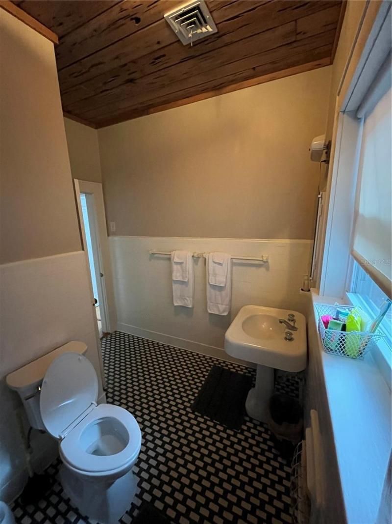 1200 W Lake Otis Drive Se, Winter Haven, FL 33880 Photo