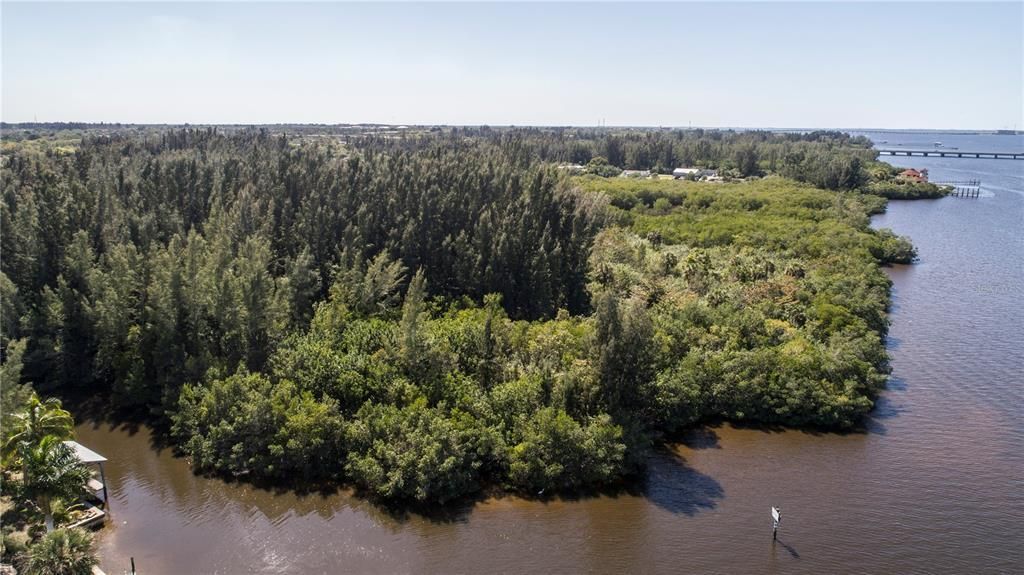 418 Peace Island Dr, Punta Gorda, FL 33950 Photo