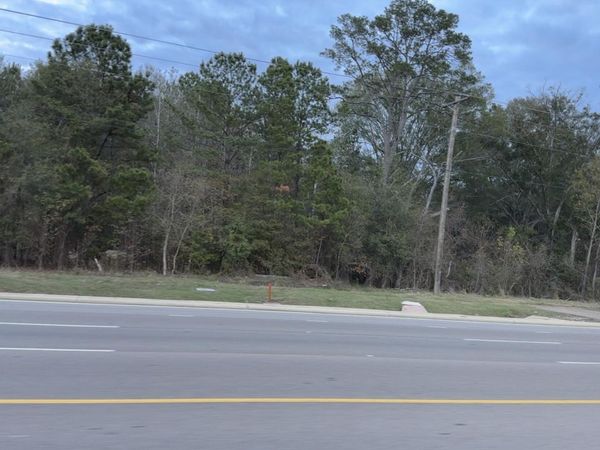 842 Highway 49 N Road, Richland, MS 39218