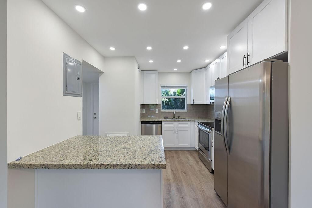 1400 NE 57th Court, Unit 205, Fort Lauderdale, FL 33334 Photo