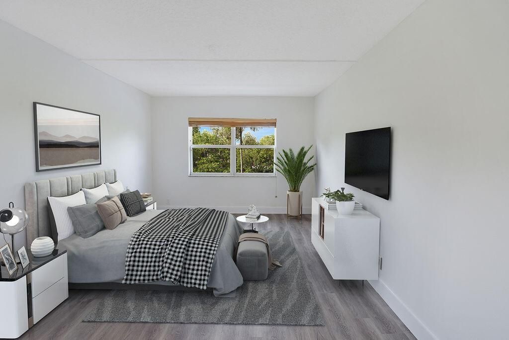 1400 NE 57th Court, Unit 205, Fort Lauderdale, FL 33334 Photo