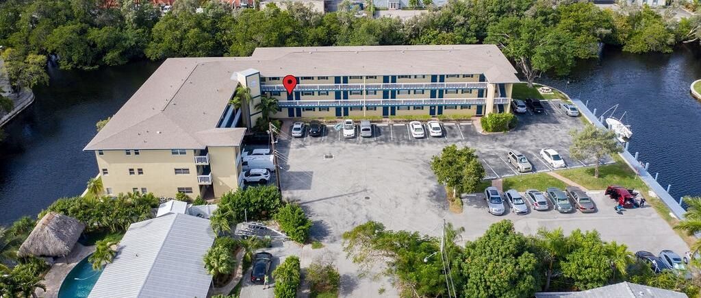 1400 NE 57th Court, Unit 205, Fort Lauderdale, FL 33334 Photo