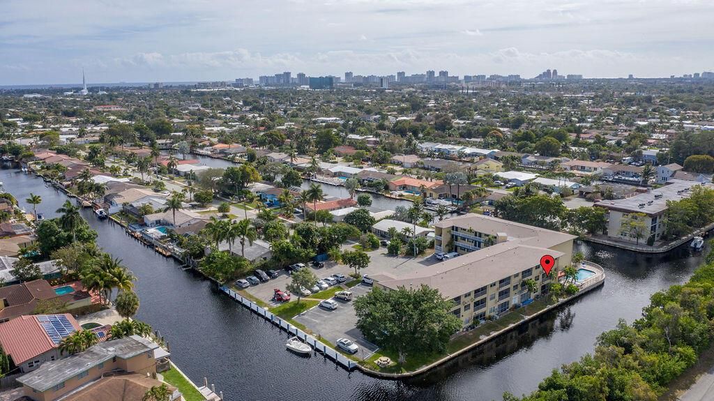 1400 NE 57th Court, Unit 205, Fort Lauderdale, FL 33334 Photo