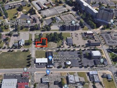 3527 W VANBUREN Street, Battle Creek, MI 49037