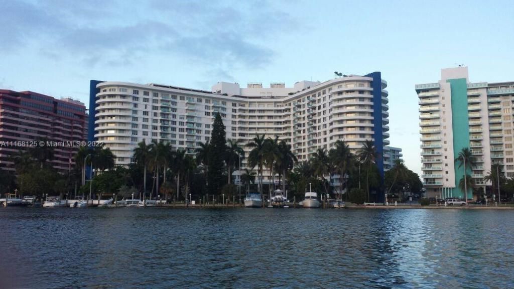 5161 Collins Ave, Unit 914, Miami Beach, FL 33140 Photo