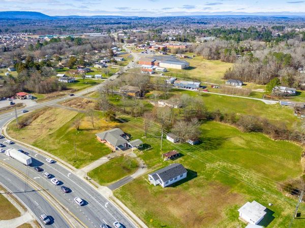 2237 Cloud Springs Road, Rossville, GA 30741