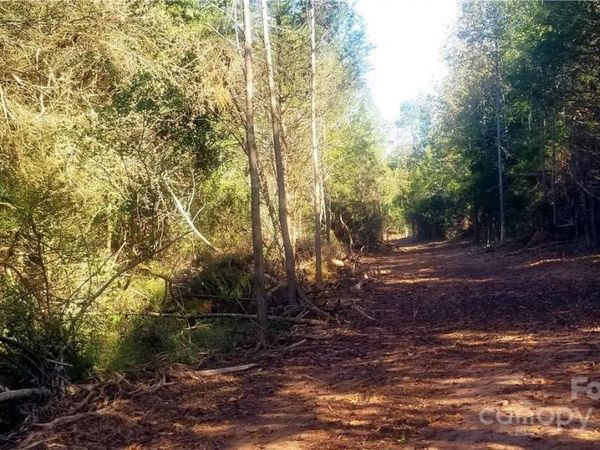 0000 Kings Mountain Highway, Bessemer City, NC 28016