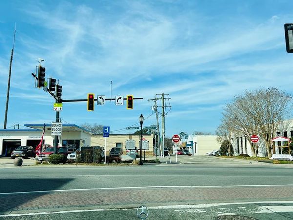 1 S Main Street, KILMARNOCK, VA 22482