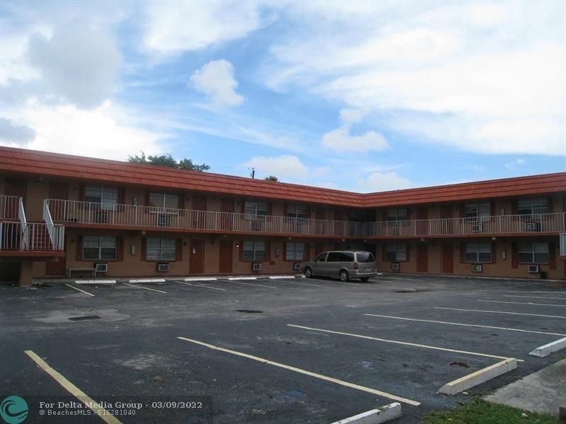 771 SW 8th Street, Unit 111, Pompano Beach, FL 33060 Photo