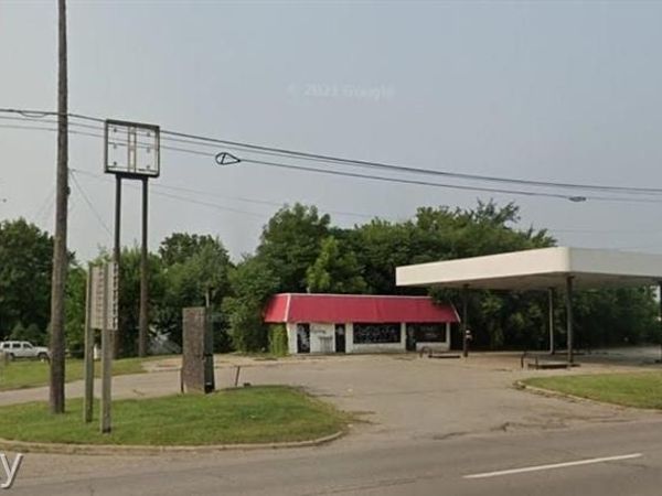 3509 CORUNNA Road, Flint Twp, MI 48532