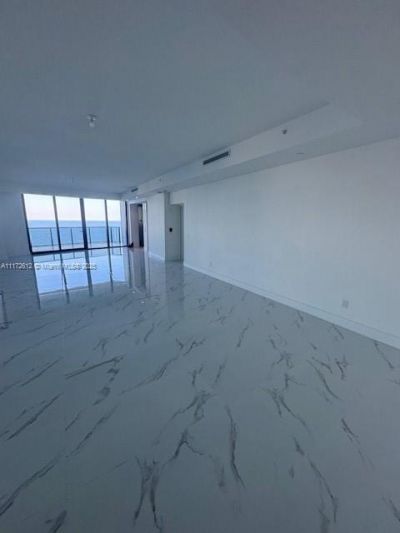 18555 Collins Ave, Unit 2905, Sunny Isles Beach, FL 33160 Photo