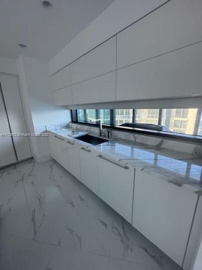 18555 Collins Ave, Unit 2905, Sunny Isles Beach, FL 33160 Photo