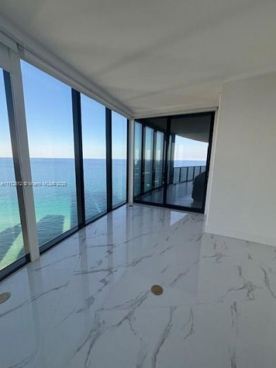 18555 Collins Ave, Unit 2905, Sunny Isles Beach, FL 33160 Photo