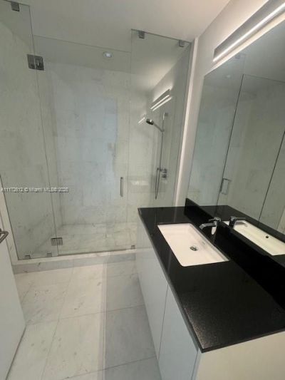 18555 Collins Ave, Unit 2905, Sunny Isles Beach, FL 33160 Photo