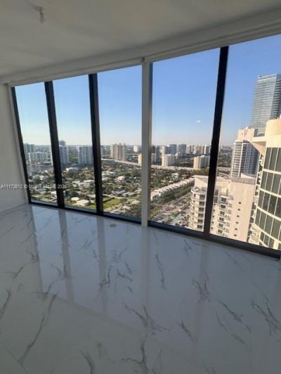 18555 Collins Ave, Unit 2905, Sunny Isles Beach, FL 33160 Photo