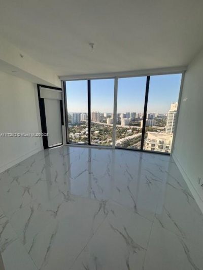 18555 Collins Ave, Unit 2905, Sunny Isles Beach, FL 33160 Photo