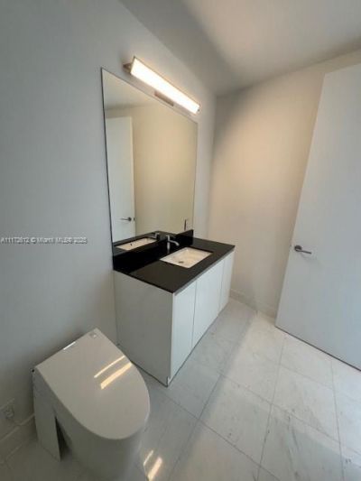 18555 Collins Ave, Unit 2905, Sunny Isles Beach, FL 33160 Photo