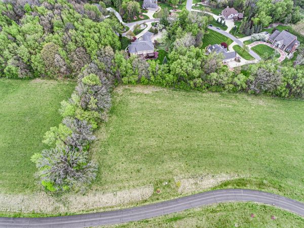 4700 Nantucket Dr., Unit 6, Jackson, MI 49201