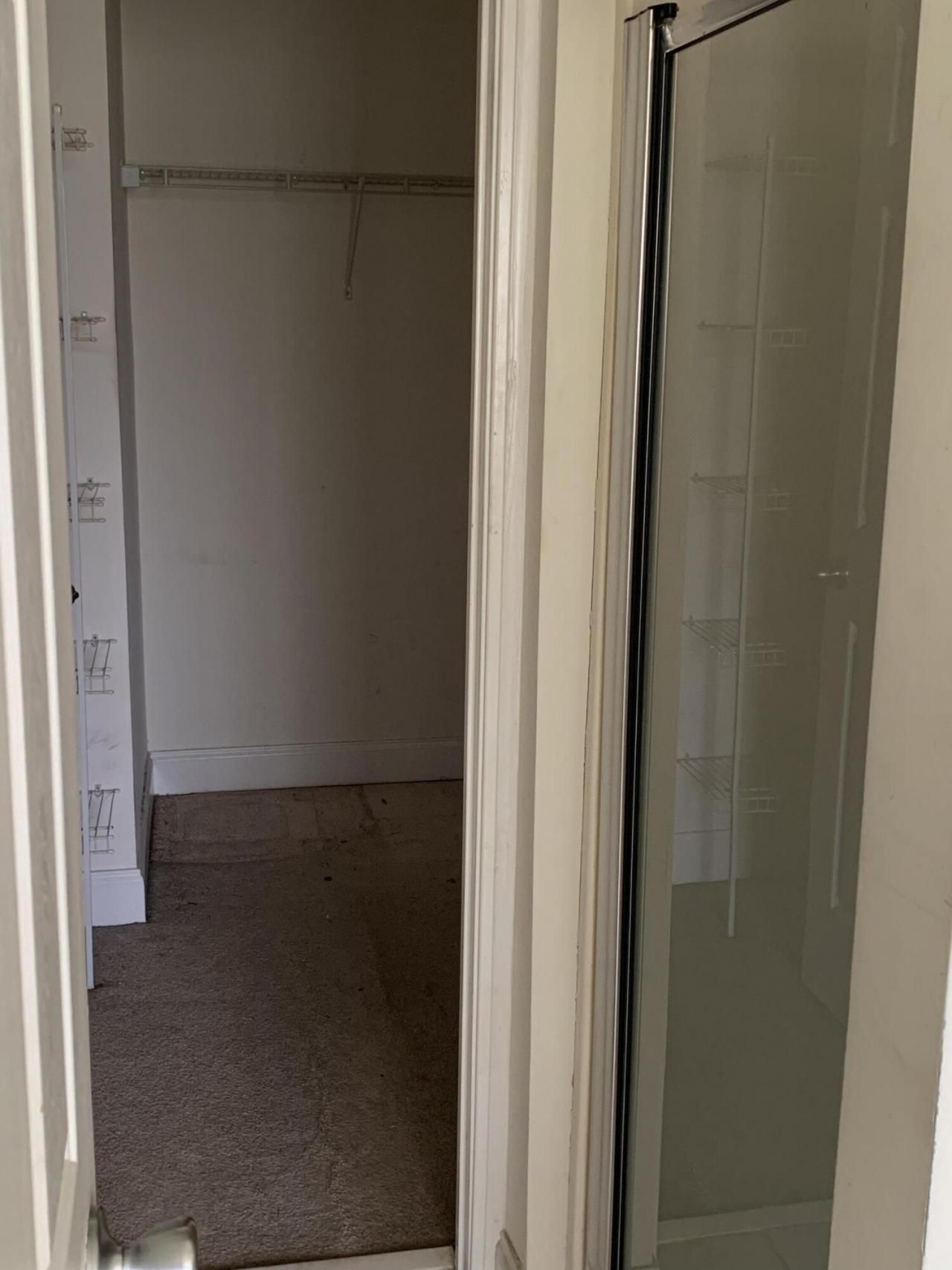 5914 Tampa Street Photo 10