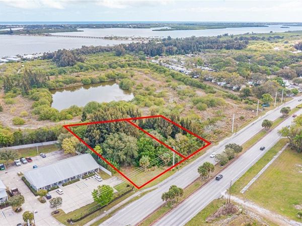 8970 N US Highway 1, Sebastian, FL 32958