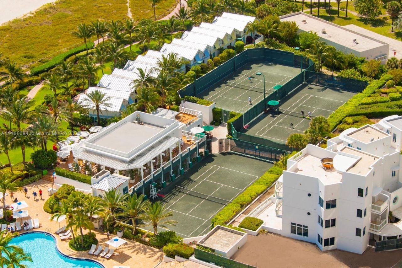 100 S Pointe Dr, Unit 908, Miami Beach, FL 33139 Photo