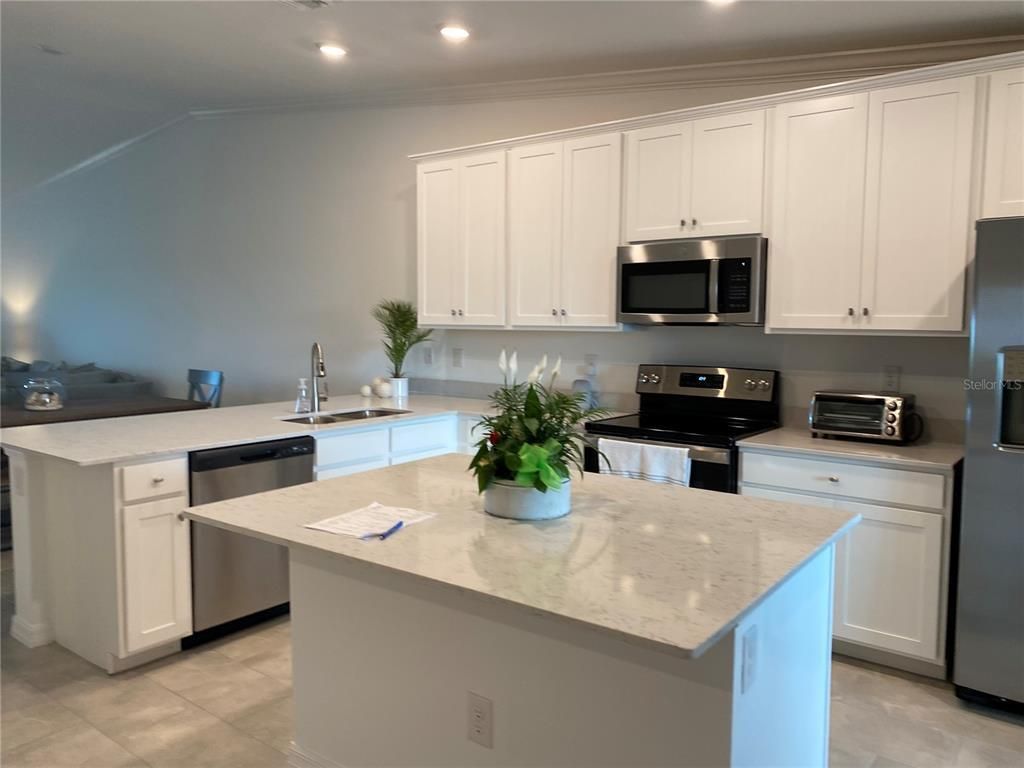 5664 Palmer Circle, Unit 202, Bradenton, FL 34211 Photo