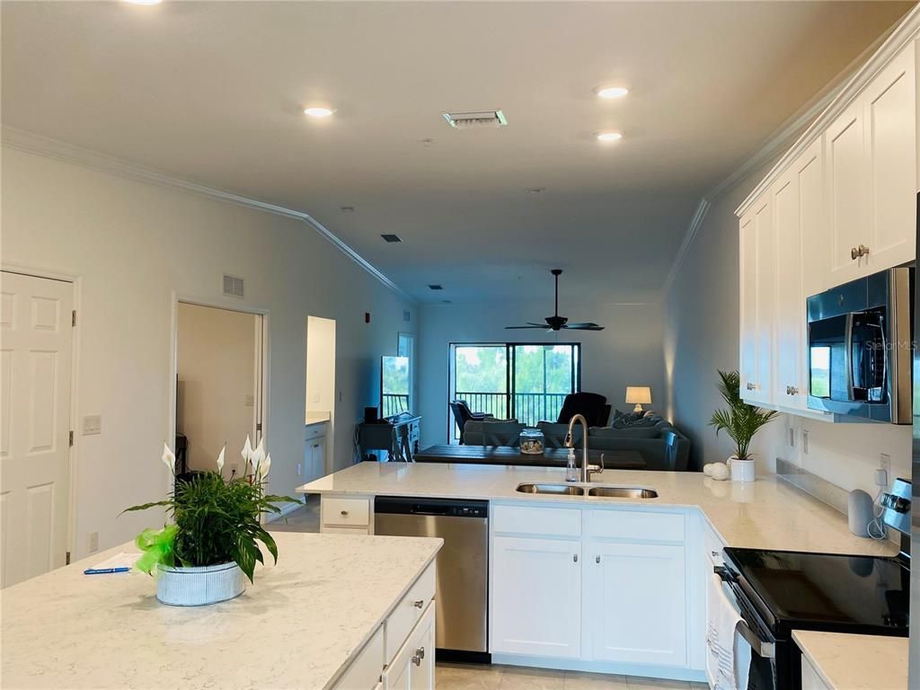 5664 Palmer Circle, Unit 202, Bradenton, FL 34211 Photo