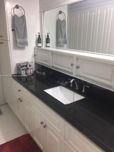 100 Lincoln Rd, Unit 1509, Miami Beach, FL 33139 Photo