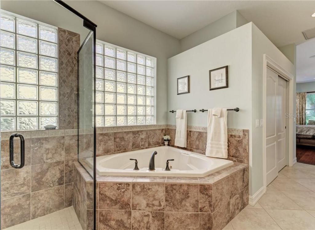 304 8th Avenue E, Palmetto, FL 34221 Photo