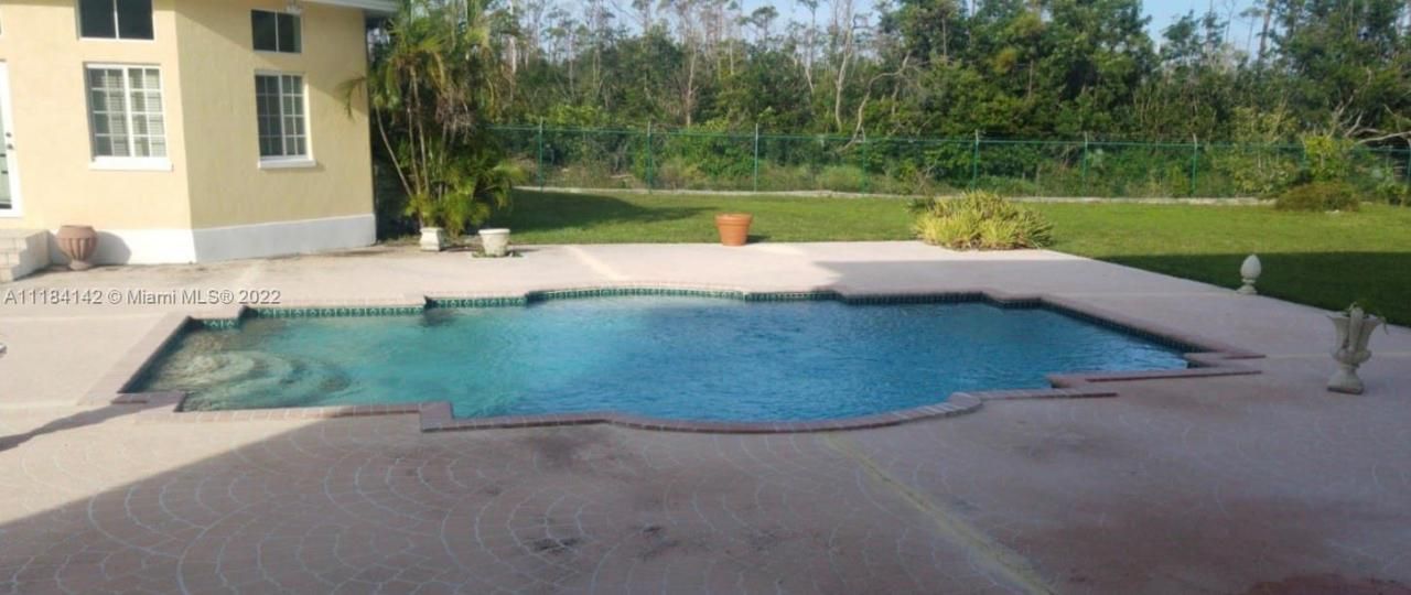 #6 Bahama, ,  00000 Photo