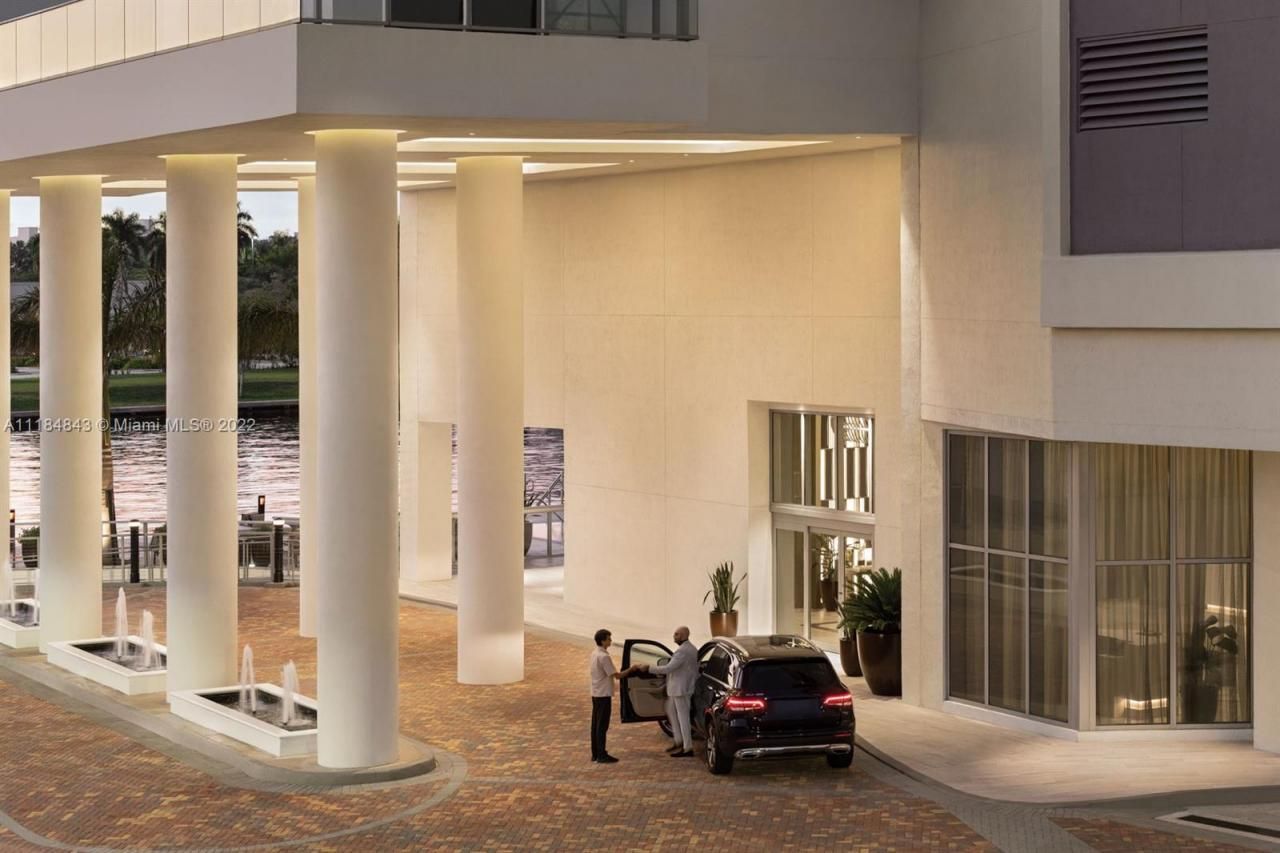 4010 S Ocean Dr, Unit R1405, Hollywood, FL 33019 Photo