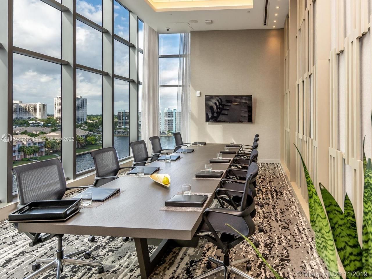 4010 S Ocean Dr, Unit R1405, Hollywood, FL 33019 Photo