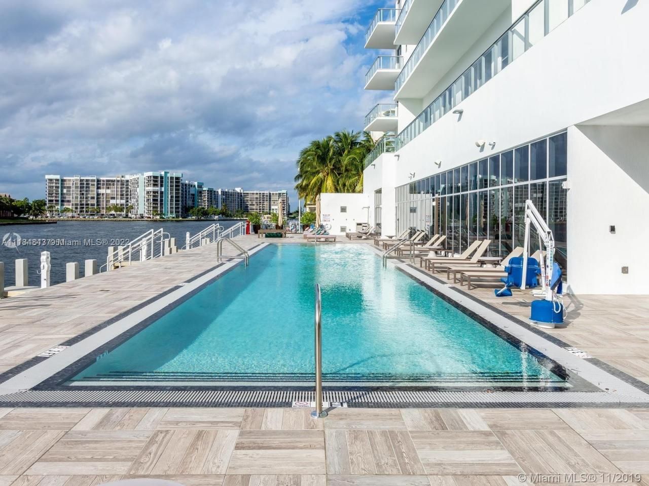 4010 S Ocean Dr, Unit R1405, Hollywood, FL 33019 Photo