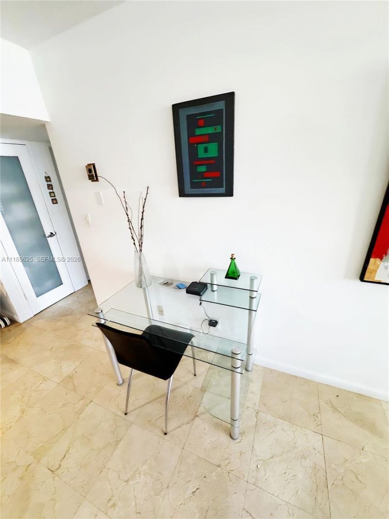 100 Lincoln Rd, Unit 1243, Miami Beach, FL 33139 Photo