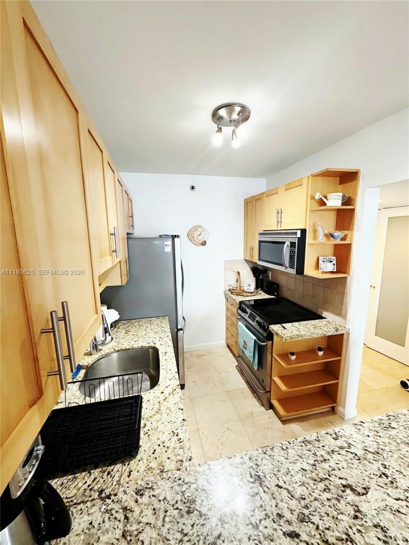 100 Lincoln Rd, Unit 1243, Miami Beach, FL 33139 Photo