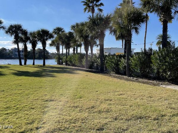 425 Lakefront Drive, Panama City Beach, FL 32413