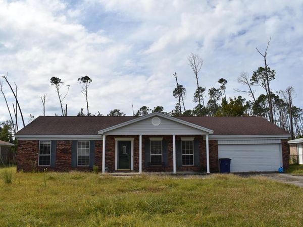 3017 Lanny Lane, Panama City, FL 32405