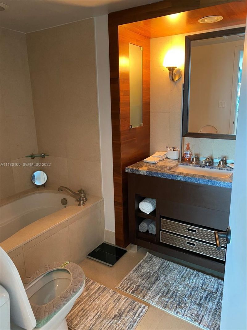 6801 Collins Ave, Unit 1102 (door, Miami Beach, FL 33141 Photo