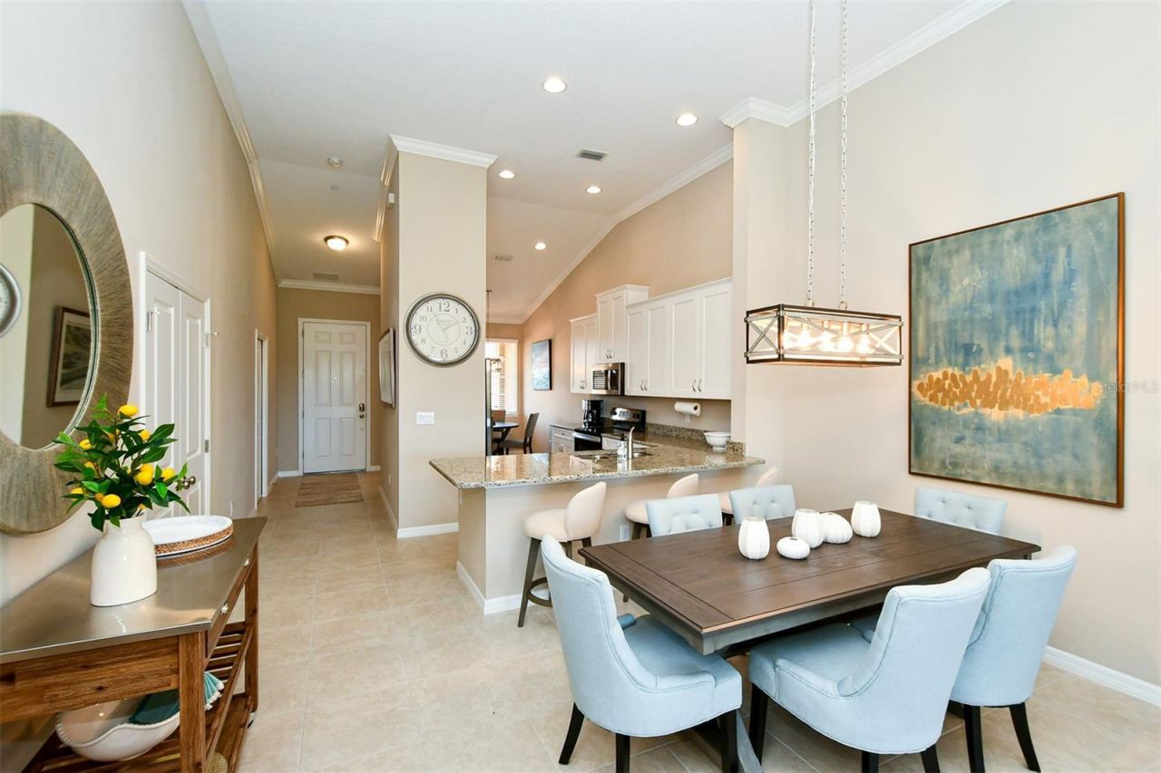 13823 Messina Loop, Unit 202, Bradenton, FL 34211 Photo