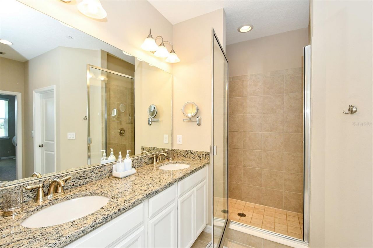 13823 Messina Loop, Unit 202, Bradenton, FL 34211 Photo