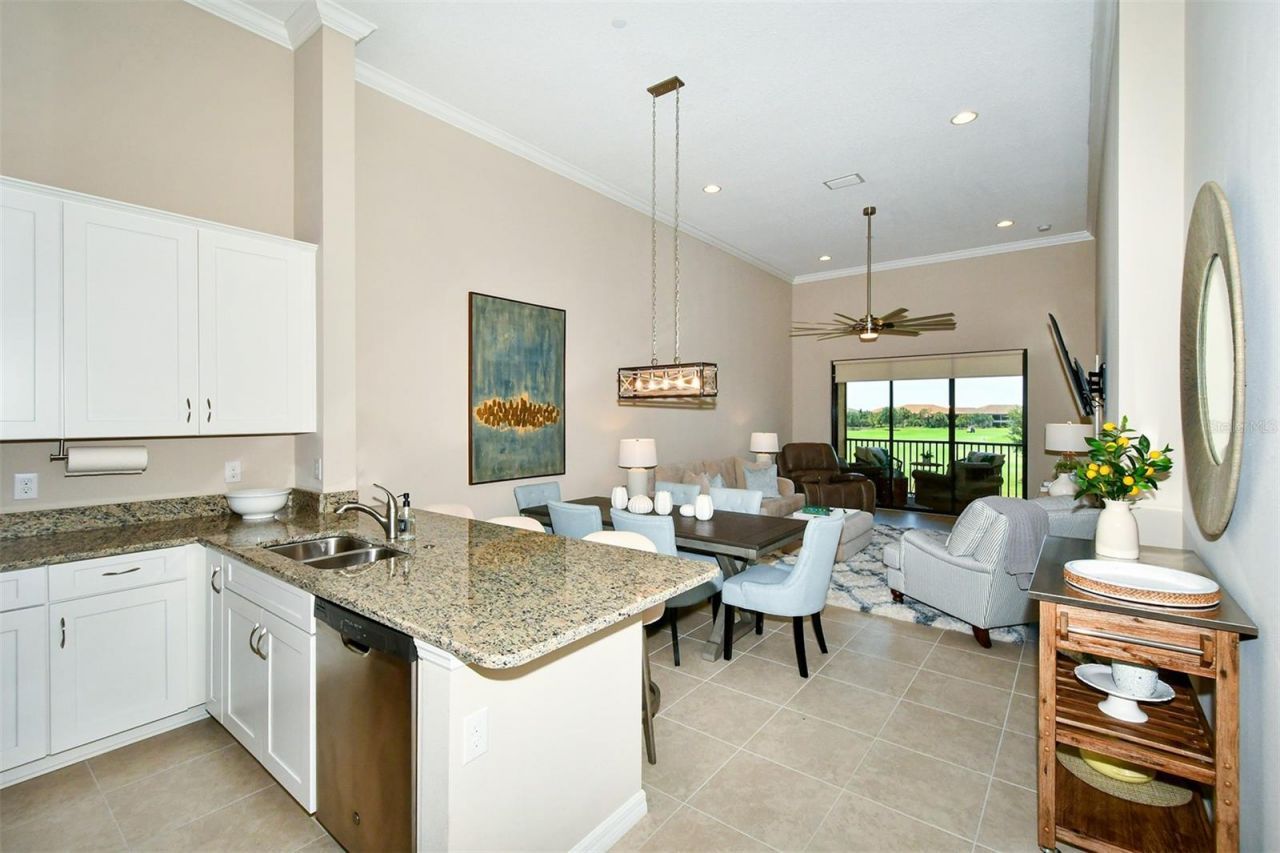 13823 Messina Loop, Unit 202, Bradenton, FL 34211 Photo