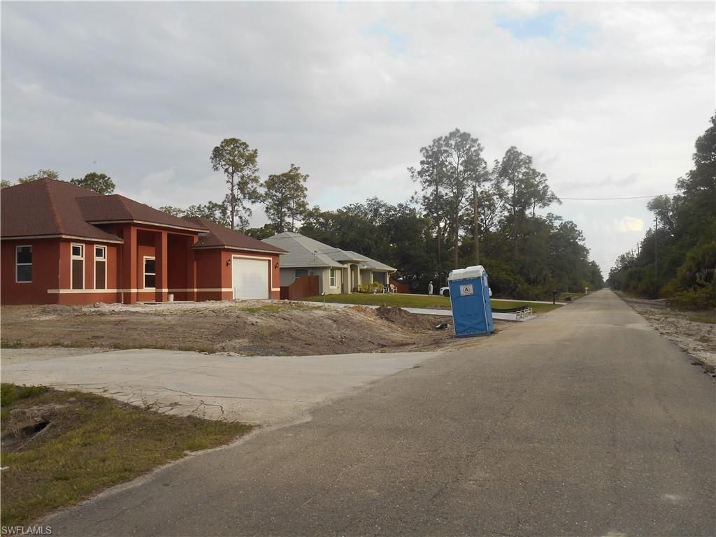 1515 Palmetto Ave, Lehigh Acres, FL 33972 Photo