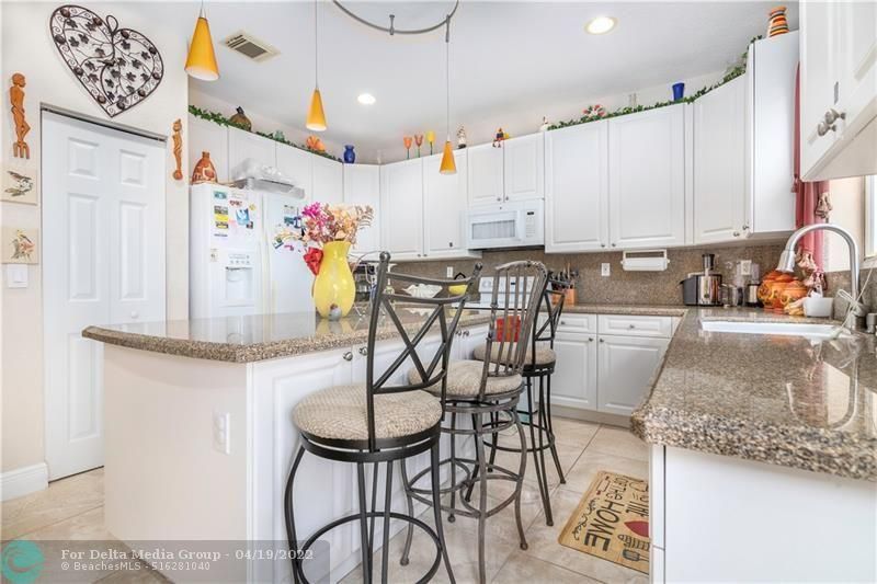 7635 19th Court, Pembroke Pines, FL 33024 Photo