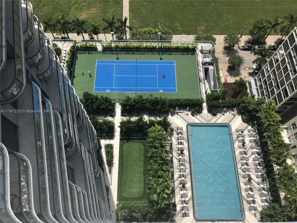 121 NE 34 St, Unit 2215, Miami, FL 33137