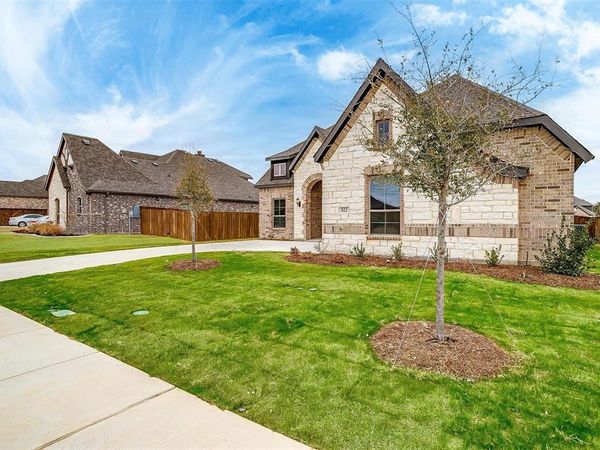 822 Summer Grove, Midlothian, TX 76065
