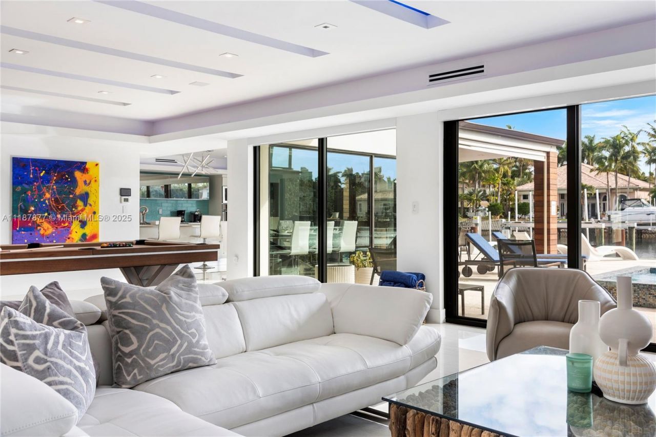 1025 Diplomat Pkwy, Hollywood, FL 33019 Photo