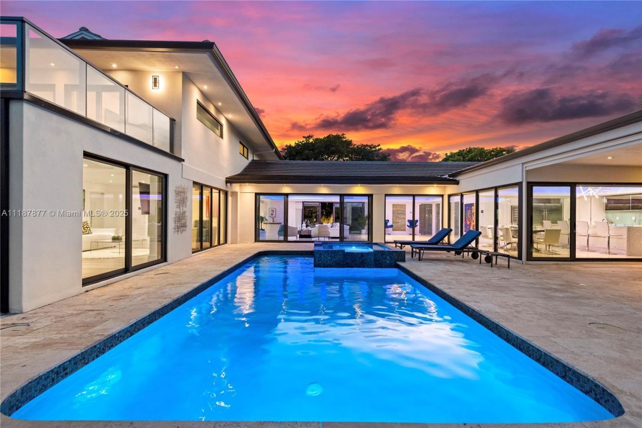 1025 Diplomat Pkwy, Hollywood, FL 33019 Photo