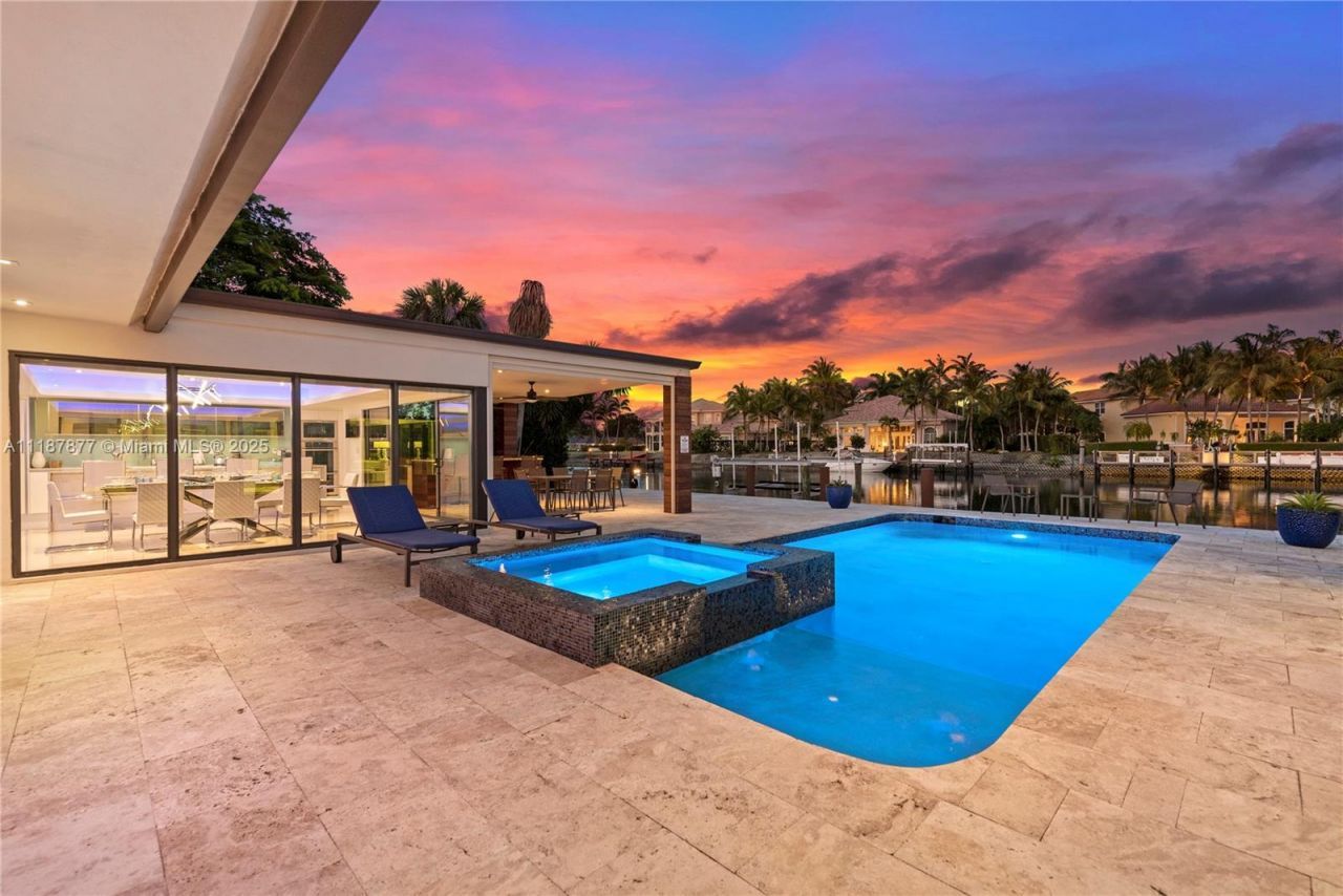 1025 Diplomat Pkwy, Hollywood, FL 33019 Photo