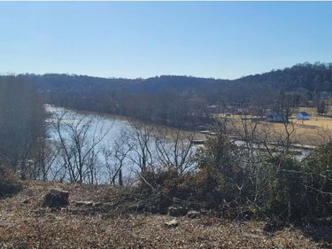 954 Wilkinson, Frankfort, KY 40601