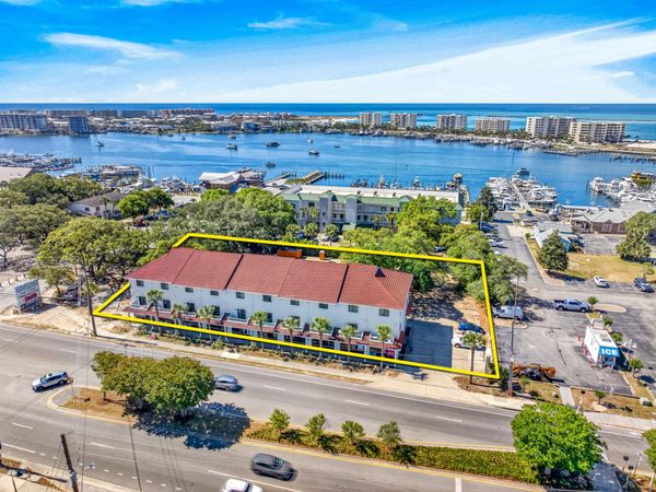 220 Harbor Boulevard, Units 1-10, Destin, FL 32541